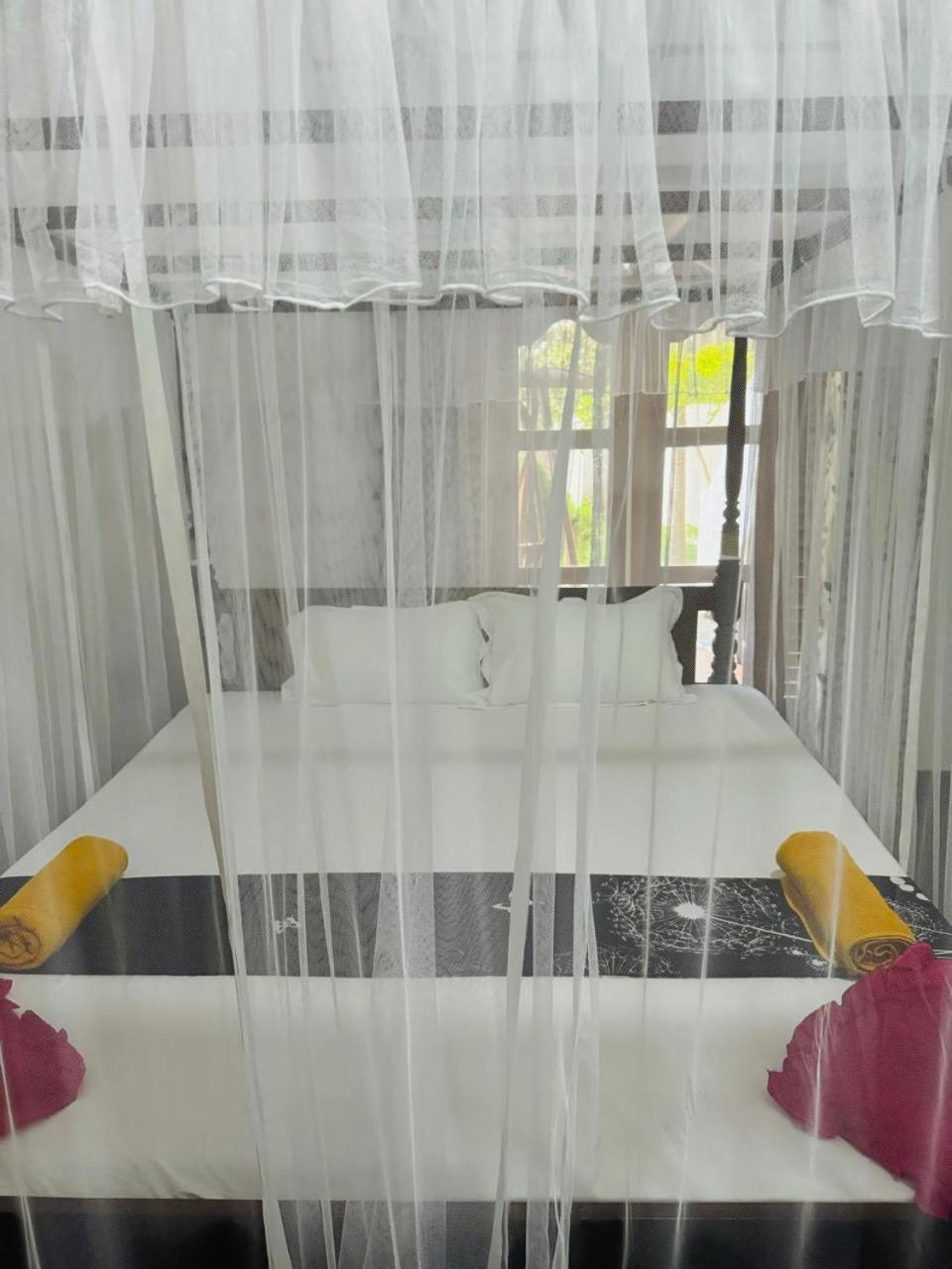 Akash Villa Talaramba Exterior photo